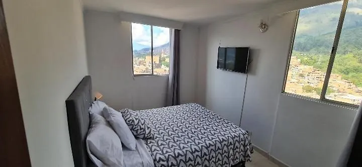 Апартаменты Apartamento Vistas Lindas Cerca Centro Медельин Колумбия