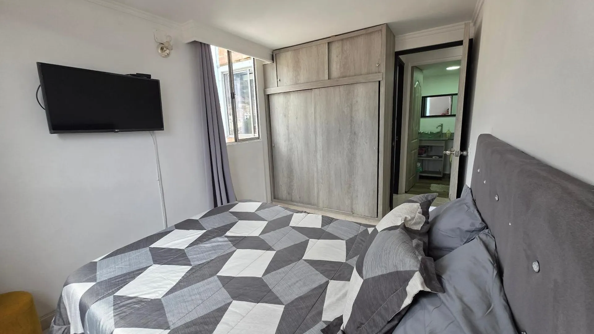 Apartamento Vistas Lindas Cerca Centro Medellin